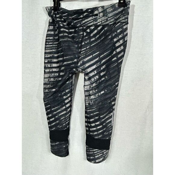 Black gray striped work out leggings size M - Picture 2 of 4